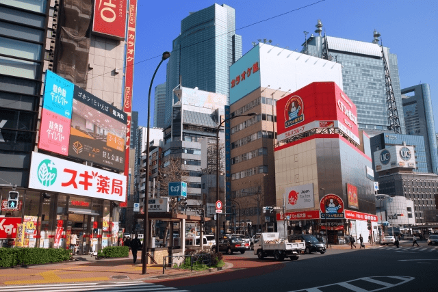 新橋駅の写真|新橋駅は治安悪い？