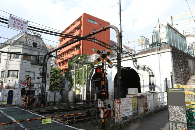 神泉駅の写真|神泉駅は治安悪い？